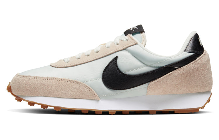 ナイキ Nike Women's Daybreak "Pale Ivory/Spruce Aura" CK2351-100