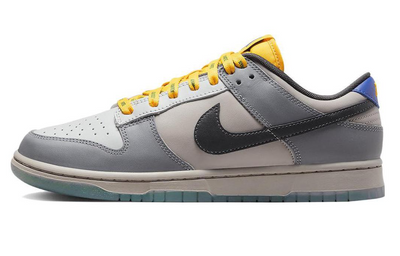ナイキ ダンク North Carolina A&T × Nike Dunk Low "Ayantee" DR6187-001