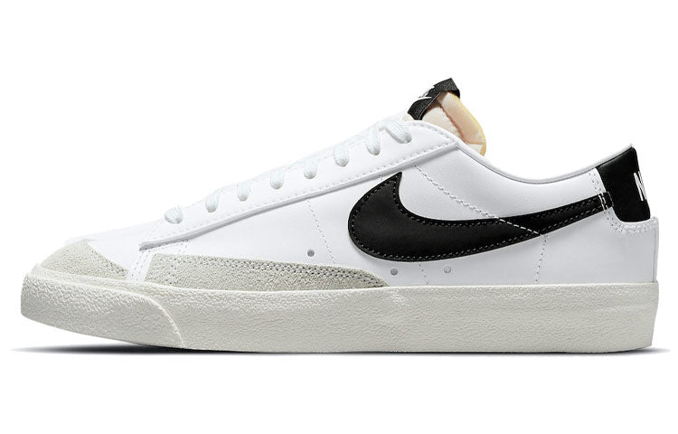 ナイキ ブレーザー NIKE Women's BLAZER LOW 77 VINTAGE "White/Black" DC4769-102