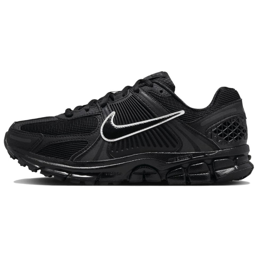 ナイキ ボメロ Nike Zoom Vomero 5 "Black/White" HM9986-001
