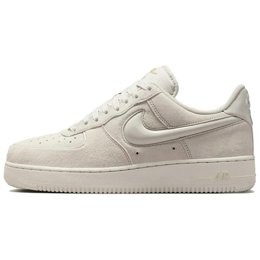 ナイキ エアフォース1 Nike Women's Air Force 1 Low '07 "Light Ore Wood Brown" HV4406-001