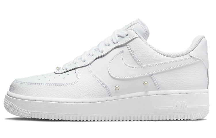 ナイキ エアフォース1 Nike Women's Air Force 1 Low '07 SE Pearls "White/White" DQ0231-100