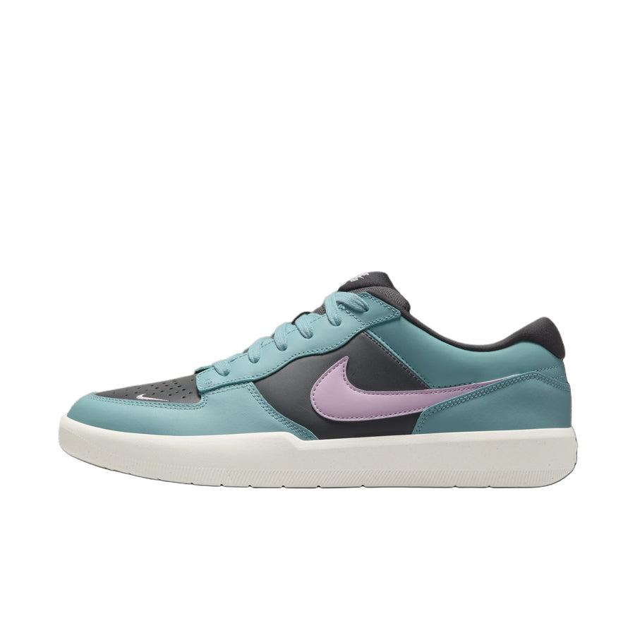 ナイキ Nike SB Force 58 PRM "Denim Turquoise/Dark Smoke Grey/Red Sepia/Pink Foam" DV5476-400