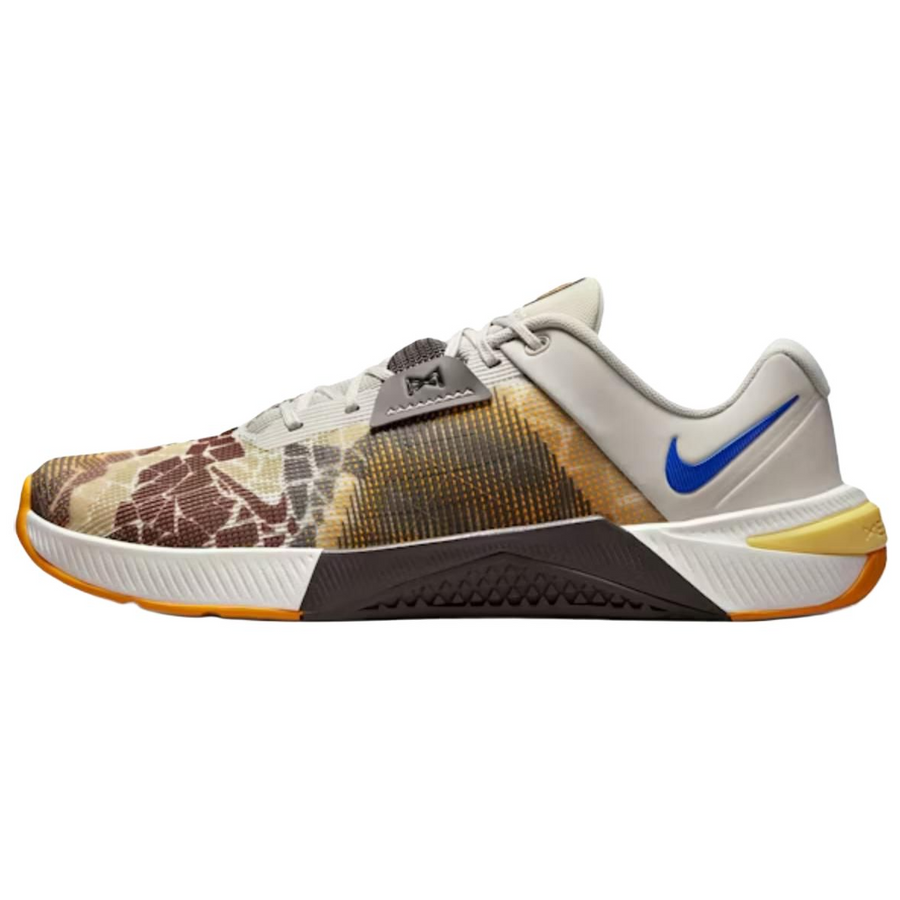 ナイキ Nike Metcon 10 AMP "Light Bone/Cave Stone/Racer Blue" HQ2615-001