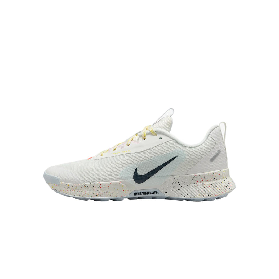 ナイキ Nike Women's Juniper Trail 3 "Summit White/Pure Platinum/Magic Ember/Armory Navy" FQ0902-101