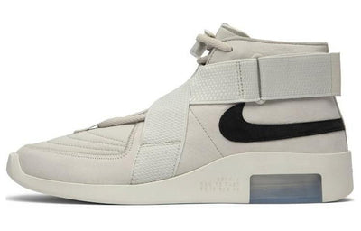 ナイキ Fear Of God × Nike Air Raid "Light Bone" AT8087-001