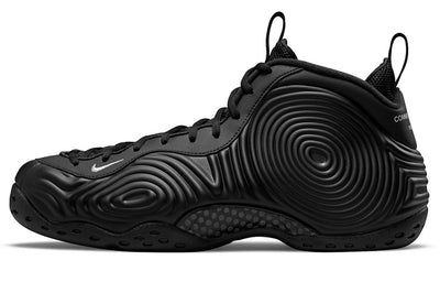 ナイキ フォームポジット COMME des GARCONS × Nike Air Foamposite One "Black" DJ7952-001
