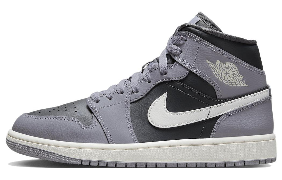 エアジョーダン1 Nike Women's Air Jordan 1 Mid "Cement Grey" BQ6472-022