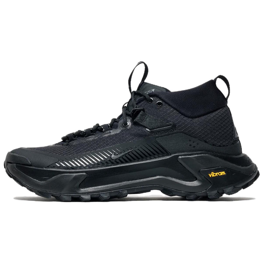ナイキ Nike Zegma Hike "Black/Anthracite" IO7854-002