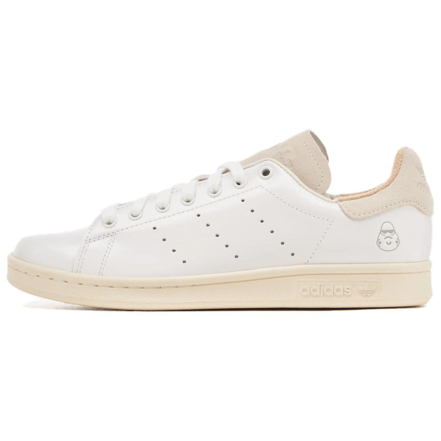アディダス スタンスミス STAR WARS × Nanzuka × adidas Stan Smith "Footwear White/Off White/Core Black" IE6002