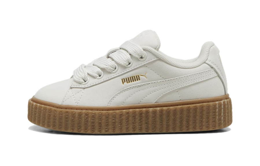 プーマ Fenty × Puma PS Creeper Phatty Nubuck "Warm White/Puma Gold/Gum" 399867-03