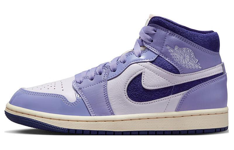 エアジョーダン1 Nike Women's Air Jordan 1 Mid "Sky J Light Purple" DZ3745-500