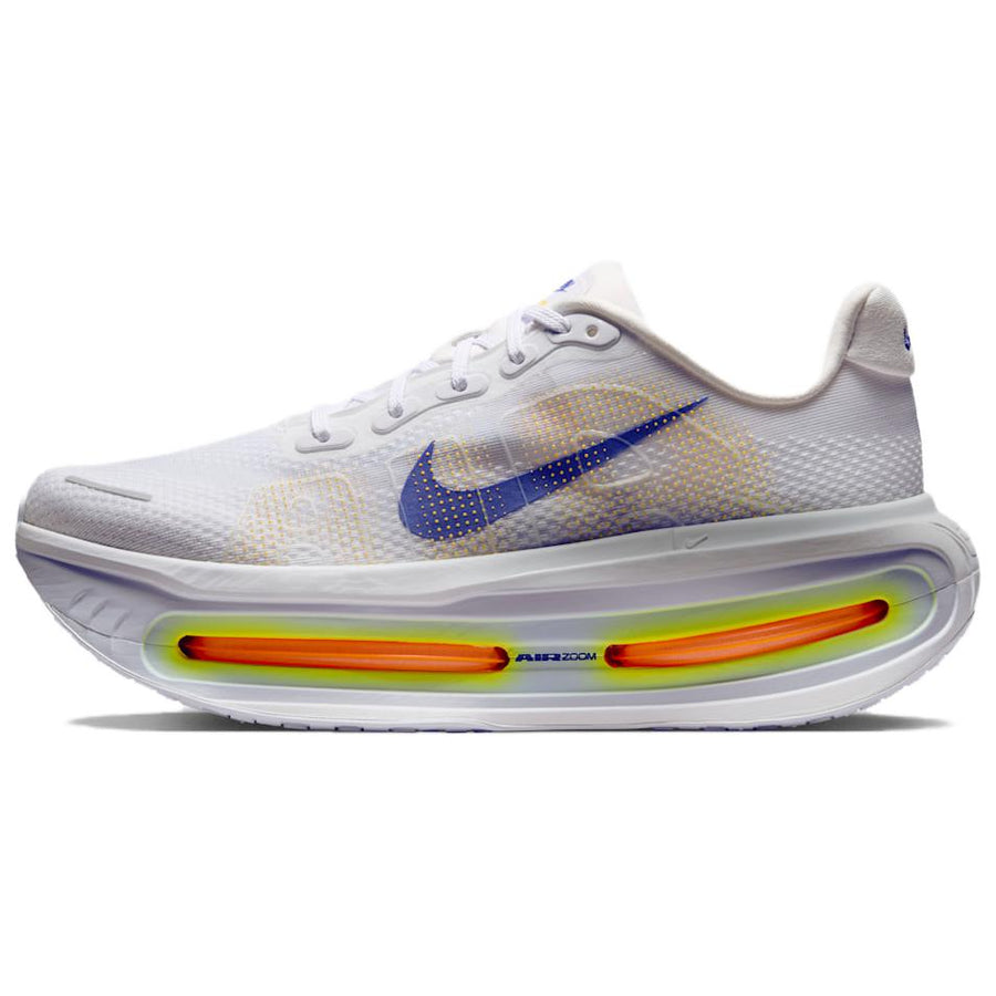 ナイキ ボメロ Nike Vomero Premium "White/Total Orange/Lapis" HQ2050-101