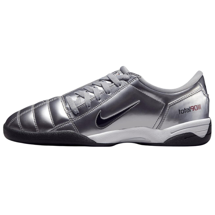 ナイキ トータル90 Nike Total 90 3 SP "Metallic Silver and Black" HJ9351-002