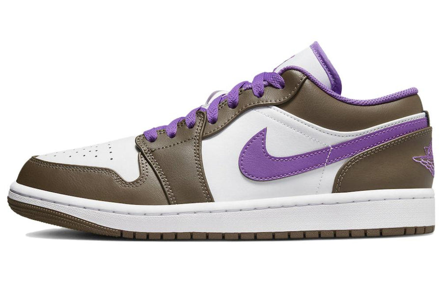 エアジョーダン1 Nike Air Jordan 1 Low "Brown and Purple" 553558-215