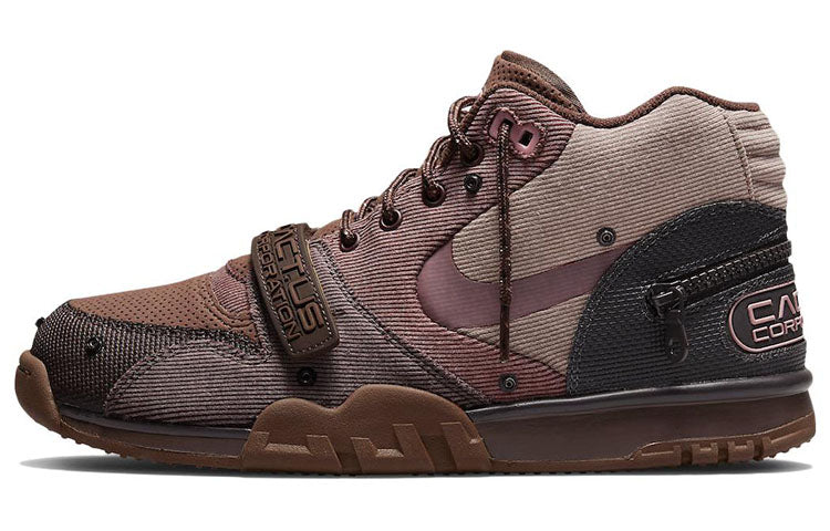 ナイキ エアトレーナー1 Travis Scott × Nike Air Trainer 1 SP "Archaeo Brown and Rust Pink" DR7515-200