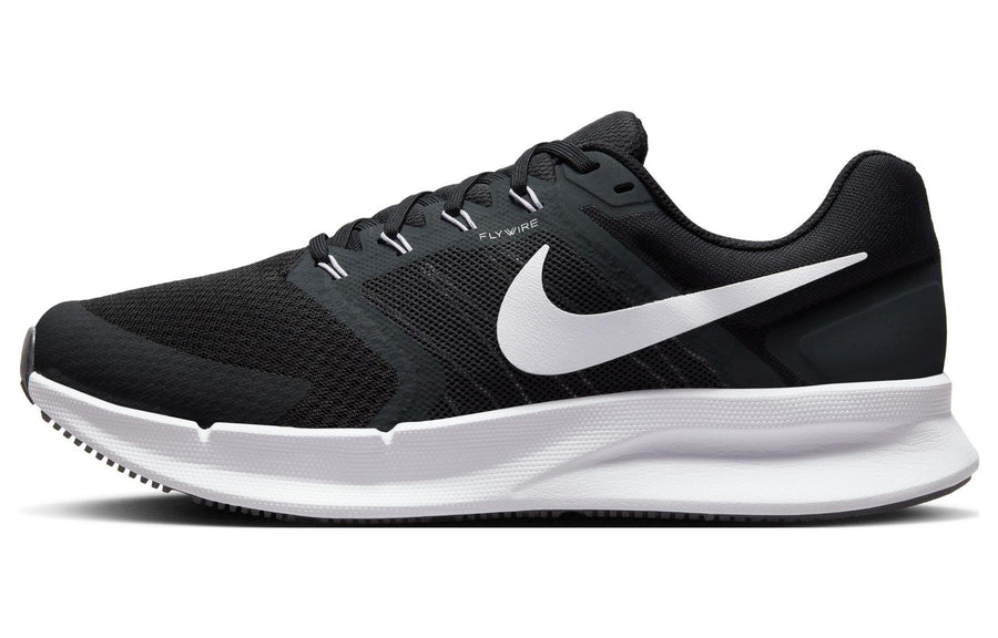 ナイキ Nike Run Swift 3 "Black/Dark Smoke Grey/White" DR2695-002