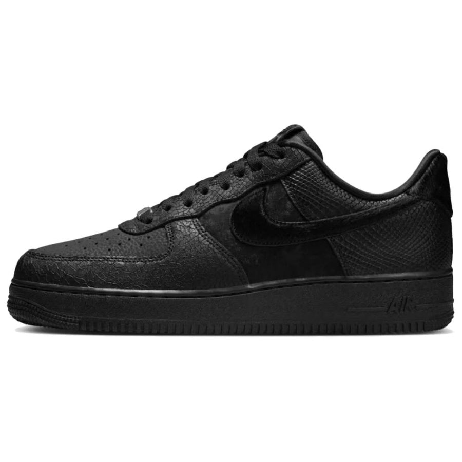 ナイキ エアフォース1 Nike Air Force 1 Low "Black Animal" HQ1977-001