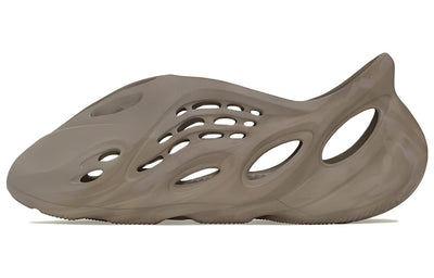 アディダス イージー adidas YEEZY Foam Runner "Stone Sage" GX4472
