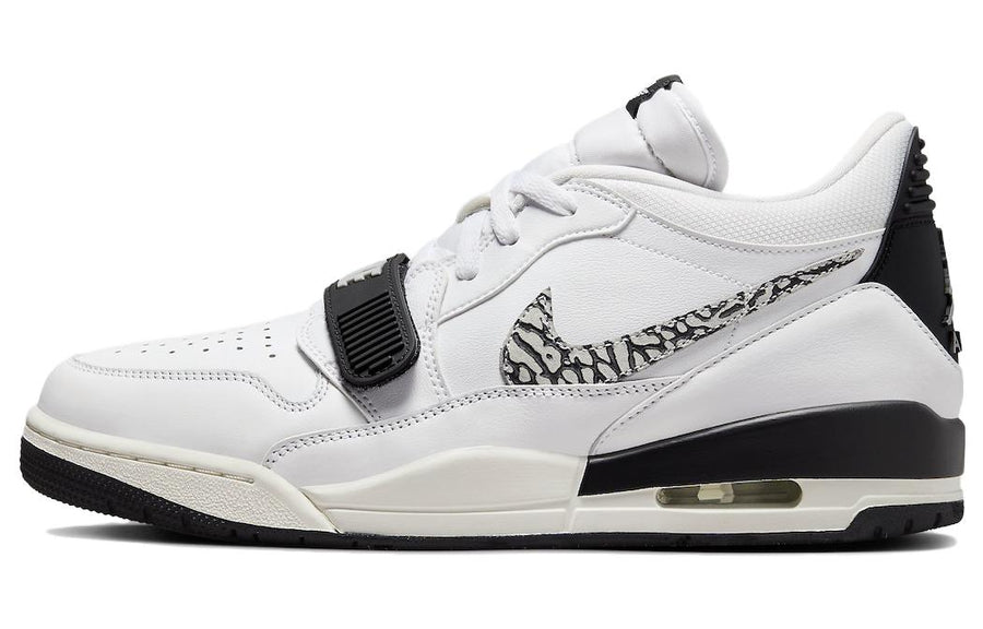 ジョーダン レガシー312 Nike Air Jordan Legacy 312 Low "White/Black/Sail/Wolf Grey" CD7069-110
