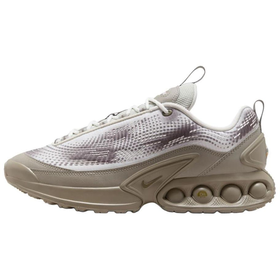 ナイキ エアマックス DN Nike Air Max DN SP "Light Bone and Light Taupe" HQ0912-001