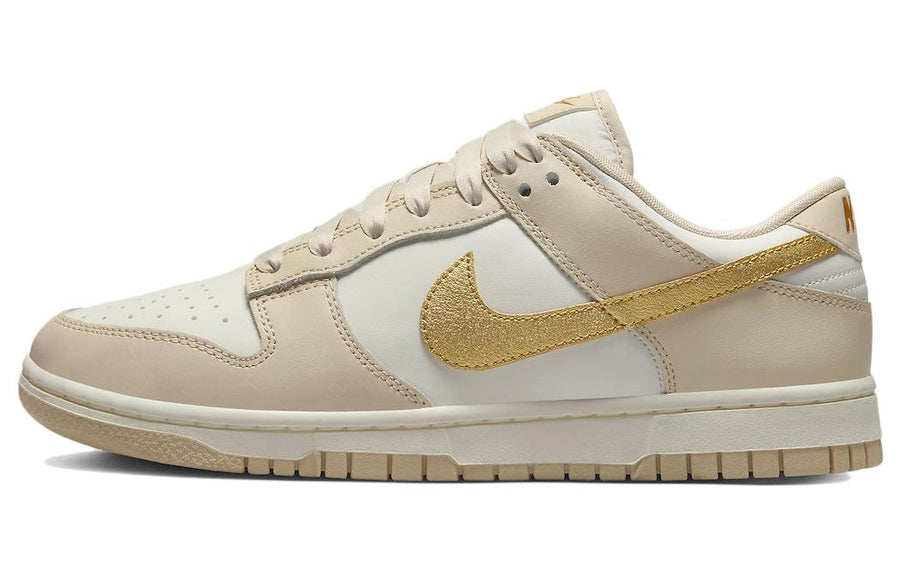 ナイキ ダンク Nike Women's Dunk Low "Gold Swoosh" DX5930-001