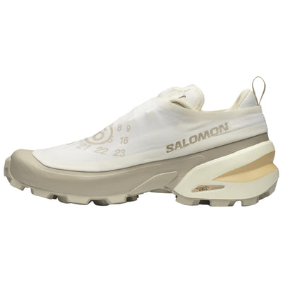 サロモン MM6 Maison Margiela × Salomon Cross Dust "Vanilla Ice/Eucalyptus" L49200600