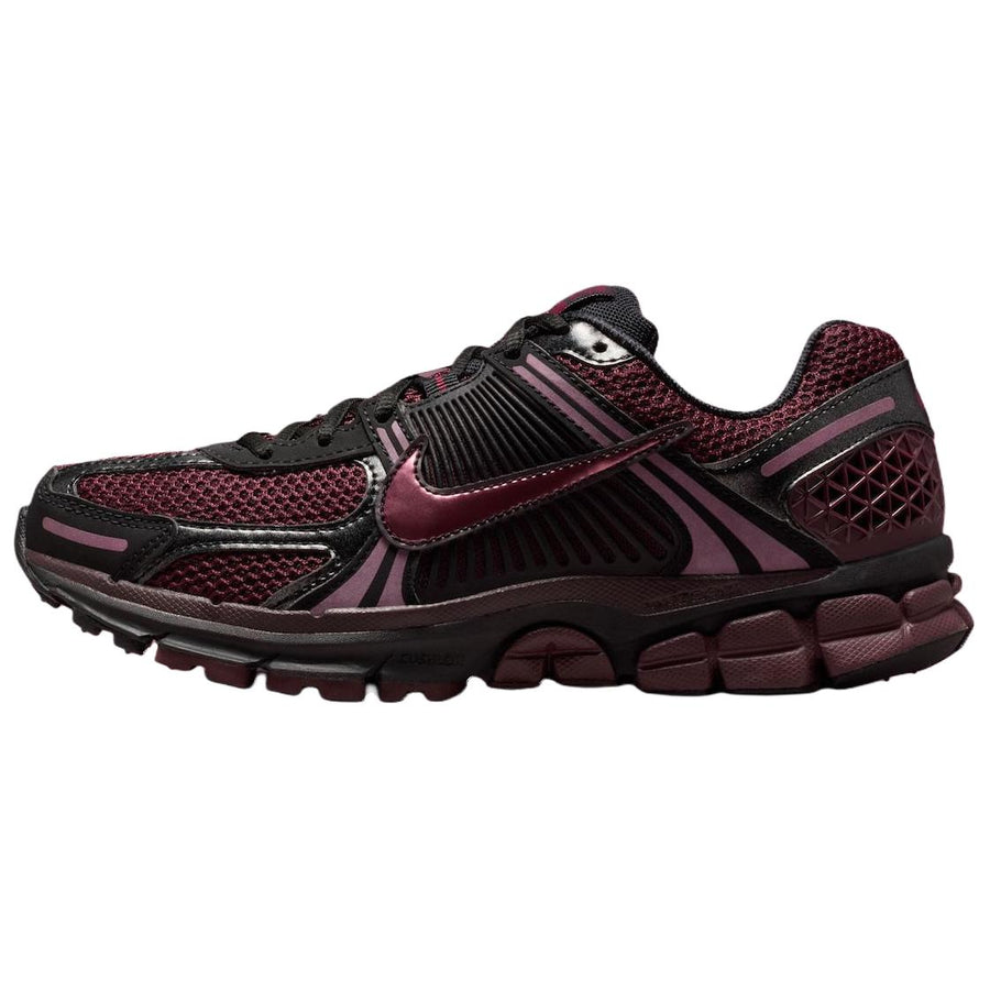 ナイキ ボメロ Nike Women's Zoom Vomero 5 "Black/Burgundy Crush" IB8929-002