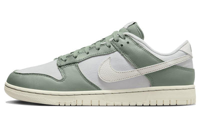 ナイキ ダンク Nike Dunk Low PRM "Mica Green" DV7212-300