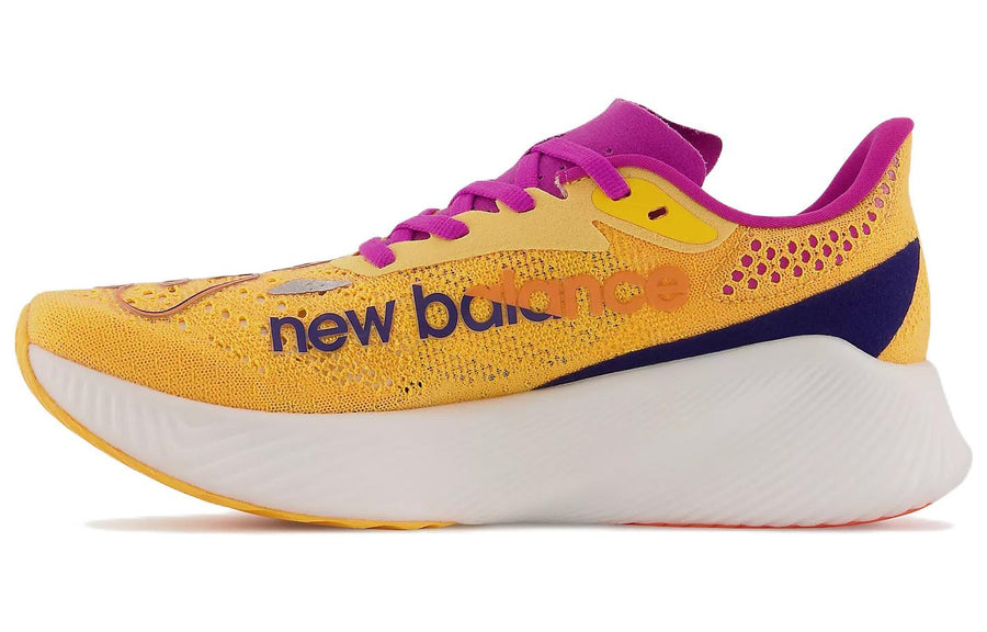 ニューバランス フューエルセル New Balance Women's FuelCell RC Elite "Orange/Pink" WRCELCO2