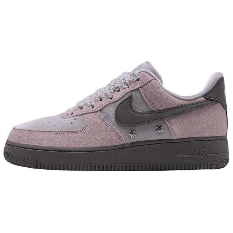 ナイキ エアフォース1 Nike Women's Air Force 1 '07 Low "Metallic Silver/Pencil Point" IZ6168-001