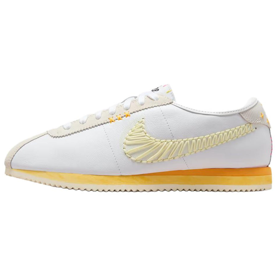 ナイキ コルテッツ Nike Women's Cortez Leather "White/Coconut Milk" IQ1146-101