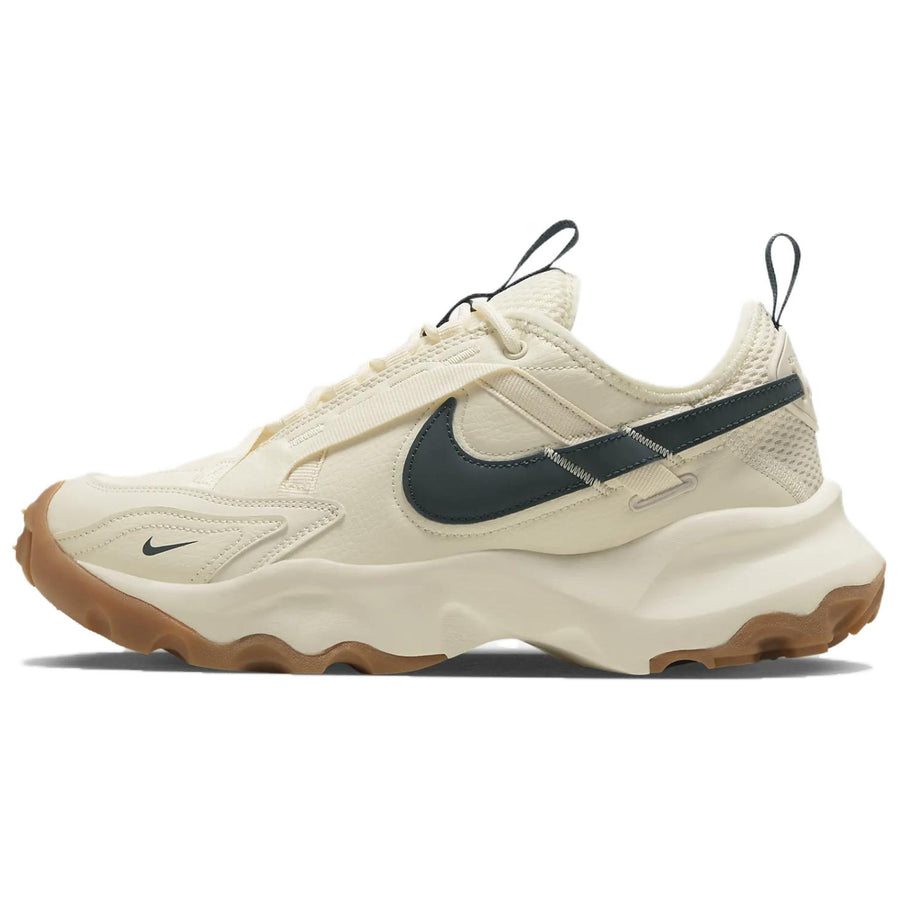 ナイキ Nike Women's TC 7900 "Pale Ivory/Gum Light Brown/Armory Navy" DD9682-103