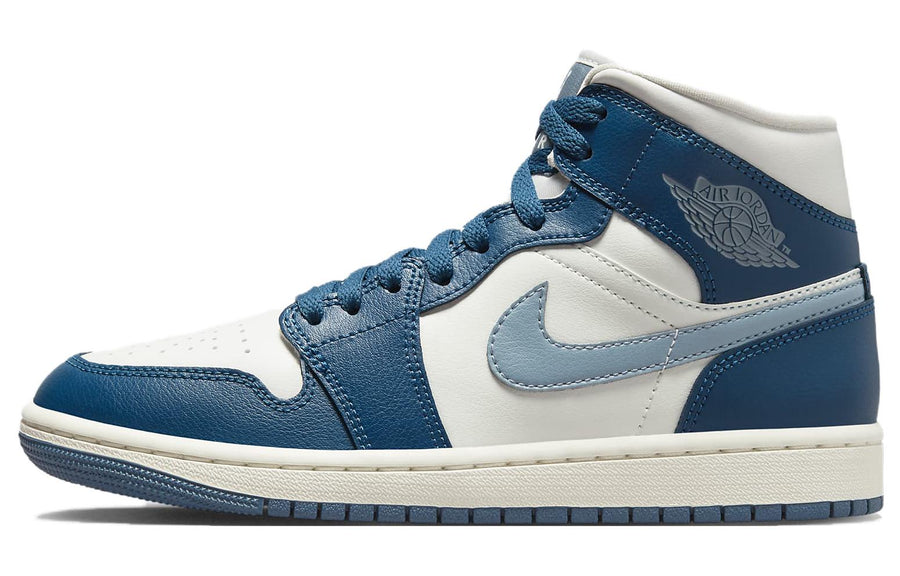 エアジョーダン1 Nike Women's Air Jordan 1 Mid "Sky J French Blue" BQ6472-414