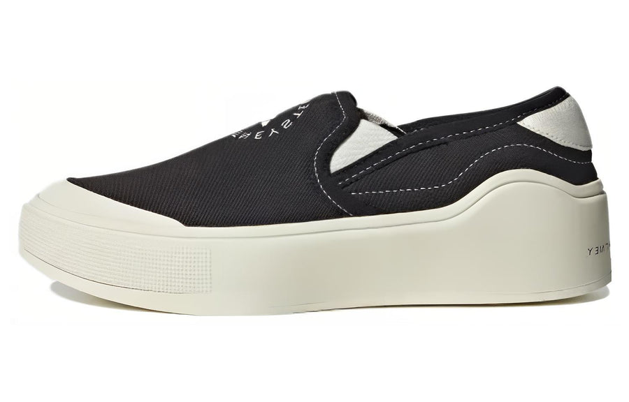 アディダス Stella McCartney × adidas Court Slip-On "Core Black/Off White/Footwear White" HP2772