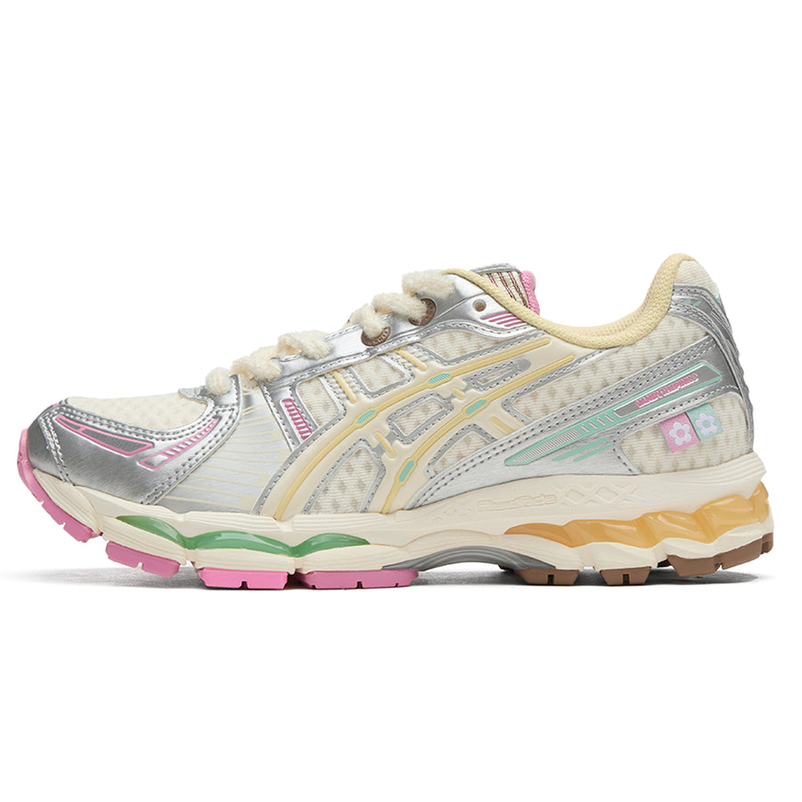 アシックス ゲルカヤノ12.1 VANDY THE PINK × Asics Gel-Kayano 12.1 Ice Cream Pack "Vanilla" 1203B302-100