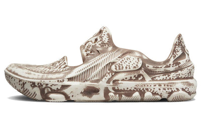 ナイキ Nike ISPA Universal "Natural and Desert Dust" DM0886-101