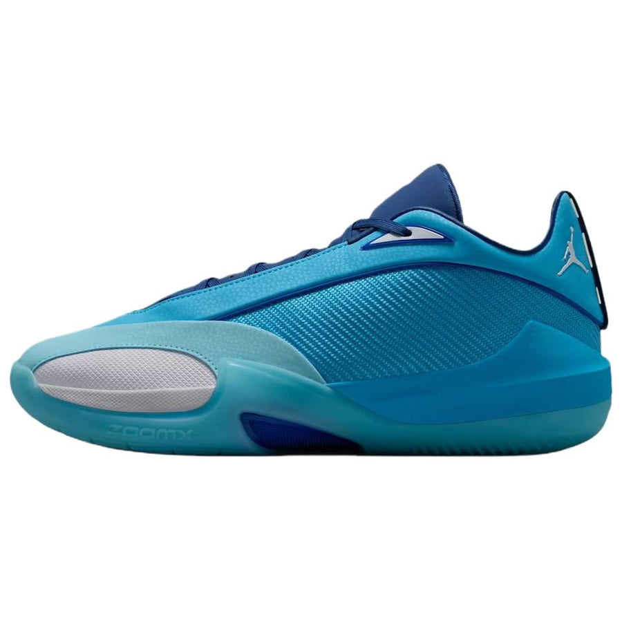 ジョーダン Nike Jordan Triangle "Baltic Blue/White" IO0424-400