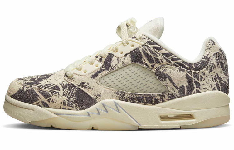 エアジョーダン5 Nike Women's Air Jordan 5 Low "Girls that Hoop" DA8016-100