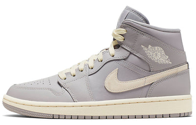エアジョーダン1 Nike Women's Air Jordan 1 Mid "Atmosphere Grey Pale Ivory" CD7240-002