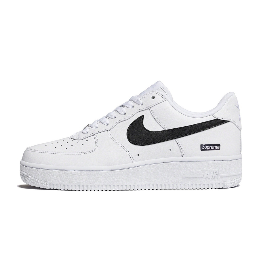 ナイキ エアフォース1 Supreme × Nike Air Force 1 Low "White/Black" CU9225-102