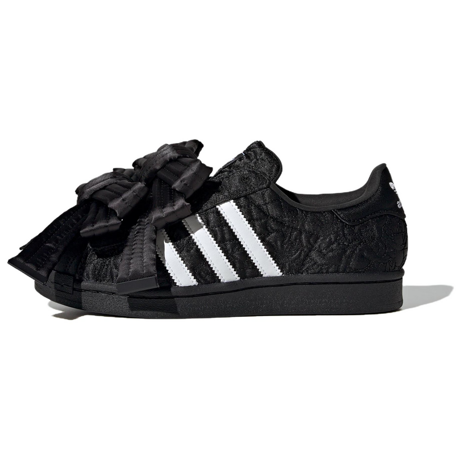 アディダス スーパースター Caroline Hu × adidas Women's Superstar "Core Black/Cloud White" JR7978