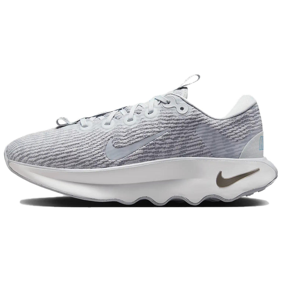 ナイキ Nike Women's Motiva "Photon Dust/Light Smoke Grey/Metallic Pewter/Photon Dust" DV1238-010