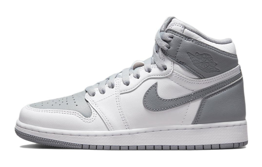 エアジョーダン1 Nike GS Air Jordan 1 High OG "Stealth" 575441-037