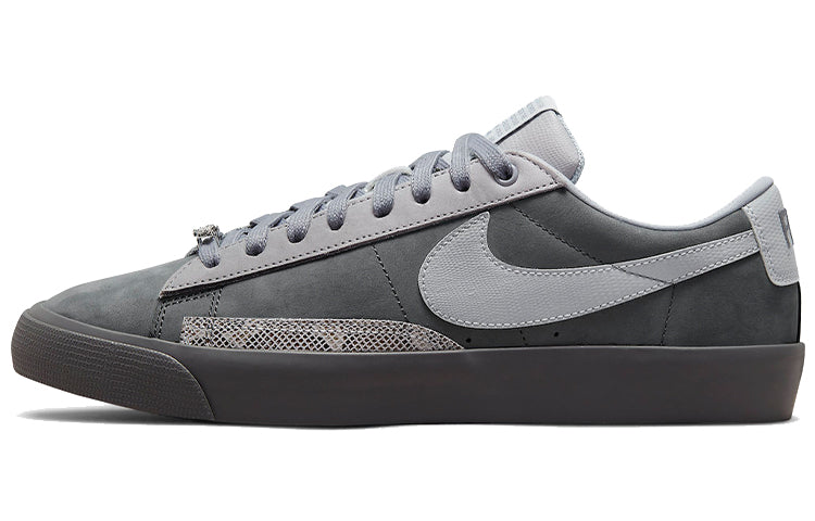 ナイキ ブレーザー FPAR × Nike SB Blazer Low "Cool Grey" DN3754-001