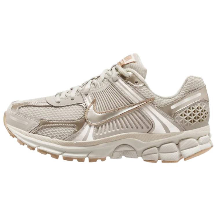 ナイキ ボメロ Nike Women's Zoom Vomero 5 "Light Bone/Phantom" IB8929-003