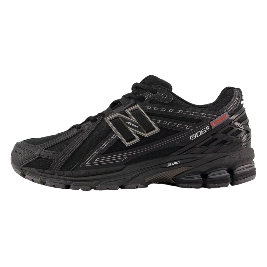 ニューバランス 1906R New Balance 1906R "Black/Silver Metallic" U1906ROE