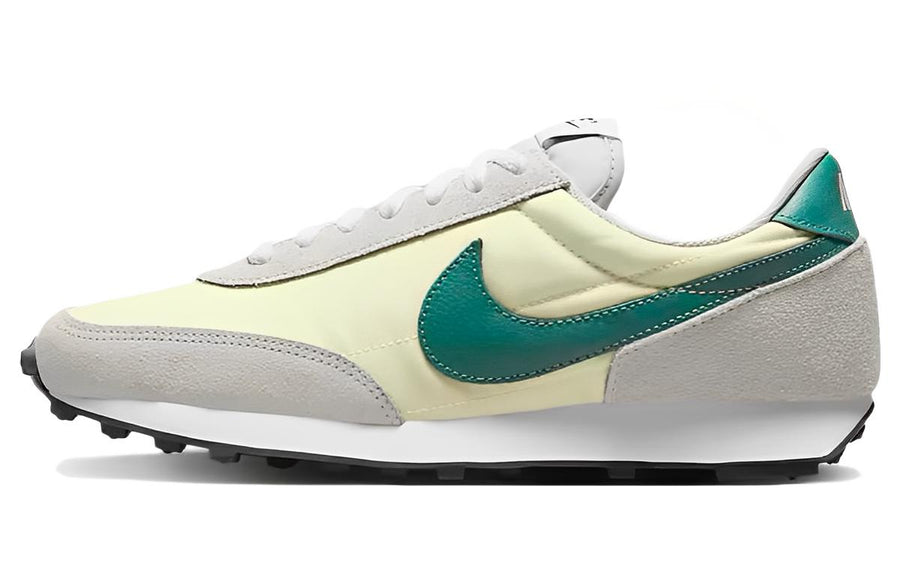 ナイキ Nike Women's Daybreak "Coconut Milk/Green" CK2351-112