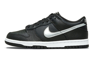 ナイキ ダンク NBA × NIKE GS DUNK LOW EMB 75TH ANNIVERSARY "BLACK" DC9560-001
