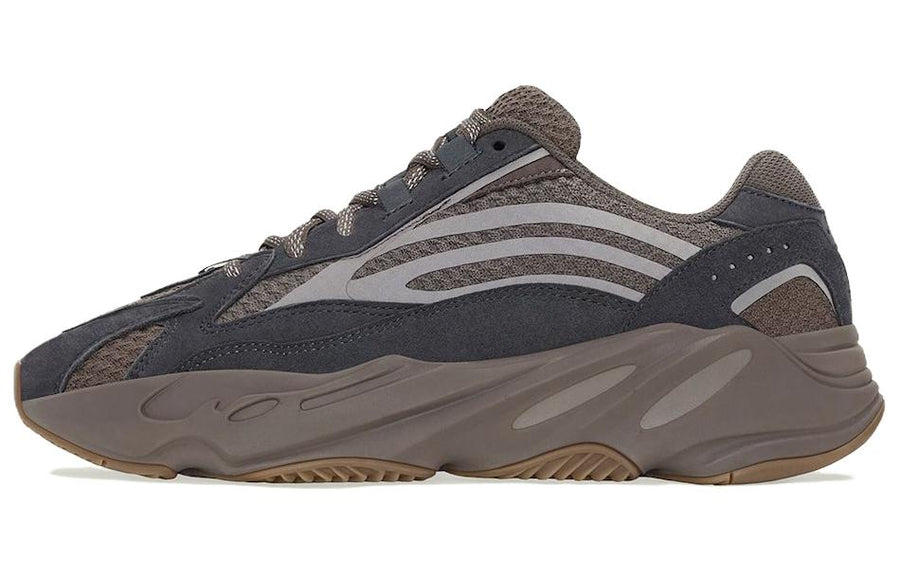 アディダス イージーブースト700 adidas YEEZY Boost 700V2 "Mauve" GZ0724